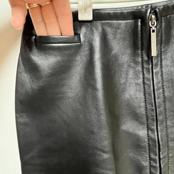 Women's Express Soft Leather Pencil Skirt Black Zip Front Closure Size 3/4 - Picture 3 of 9